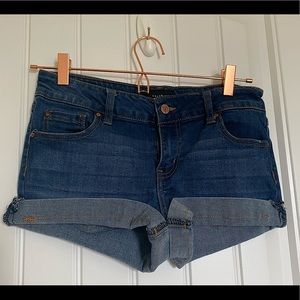 Celebrity Pink jean shorts (Navy Blue)